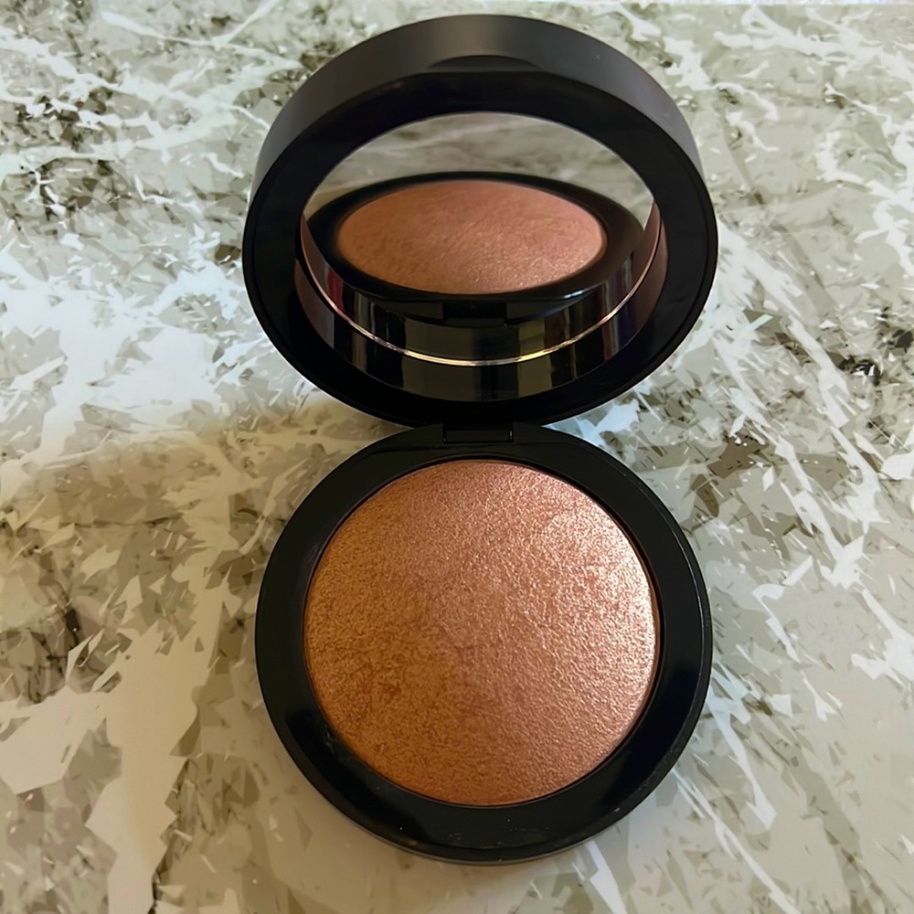 Em Cosmetics Heaven’s Glow Faded Clementine Blush
